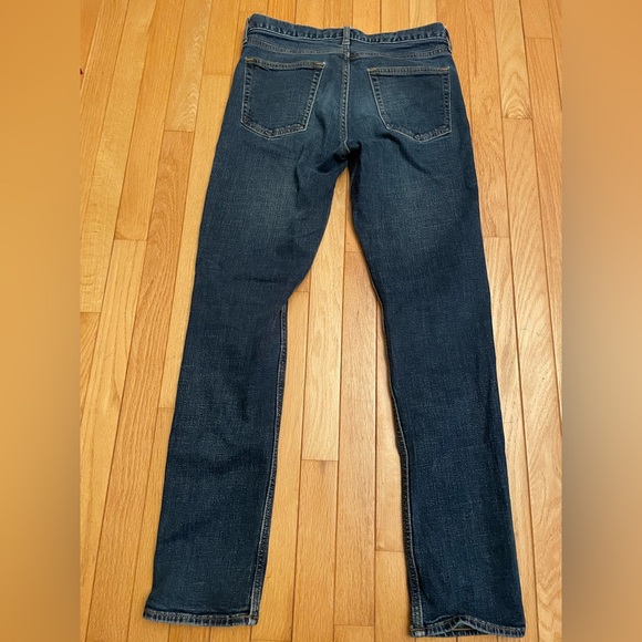 Old Navy Jeans Size 32x34 - Picture 2 of 3